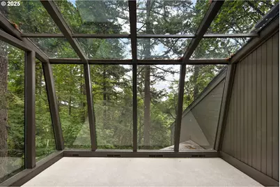 2902 SW Fairmount Blvd, Portland, OR 97239 - Photo 16