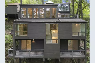2902 SW Fairmount Blvd, Portland, OR 97239 - Photo 2