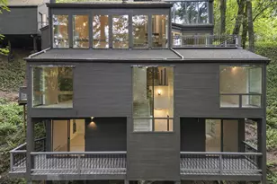 2902 SW Fairmount Blvd, Portland, OR 97239 - Photo 2
