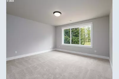 316 Sunday Dr, Creswell, OR 97426 - Photo 18