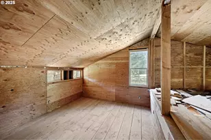 89731 Indian Creek Rd, Swisshome, OR 97480 - Photo 36