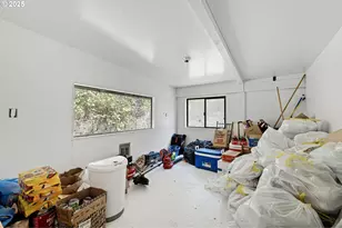 89731 Indian Creek Rd, Swisshome, OR 97480 - Photo 18