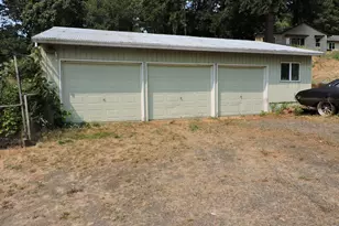 12595 SW Moreno Dr, Gaston, OR 97119 - Photo 2