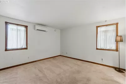 403 NE 134th Pl, Portland, OR 97230 - Photo 24