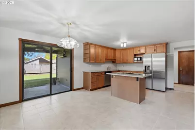 403 NE 134th Pl, Portland, OR 97230 - Photo 10