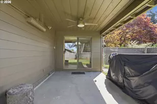 403 NE 134th Pl, Portland, OR 97230 - Photo 38