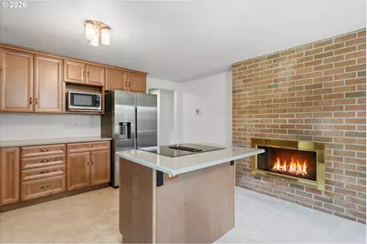 403 NE 134th Pl, Portland, OR 97230 - Photo 12