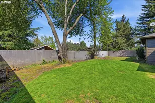 403 NE 134th Pl, Portland, OR 97230 - Photo 34