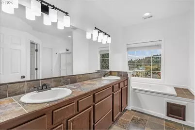 2470 NE Voyage Loop, Lincoln City, OR 97367 - Photo 16