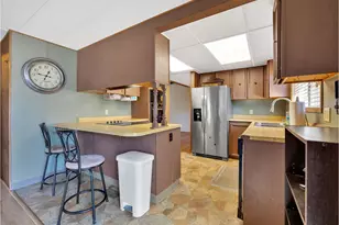 21100 NE Sandy Blvd, Fairview, OR 97024 - Photo 4