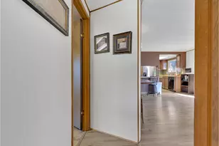 21100 NE Sandy Blvd, Fairview, OR 97024 - Photo 16