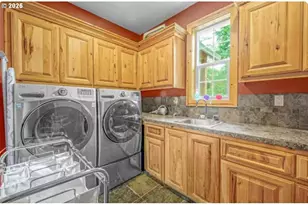 24600 E Bright Ave, Welches, OR 97067 - Photo 18