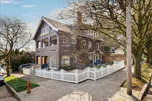 7006 S Virginia Ave, Portland, OR 97219 - Photo 2