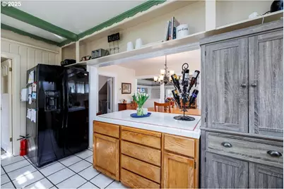 7006 S Virginia Ave, Portland, OR 97219 - Photo 16