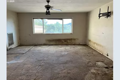 1032 Marina Heights Rd, Brookings, OR 97415 - Photo 10