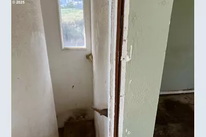 1032 Marina Heights Rd, Brookings, OR 97415 - Photo 24