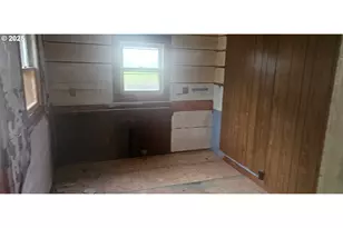 311 N 19th Ave, Kelso, WA 98626 - Photo 8