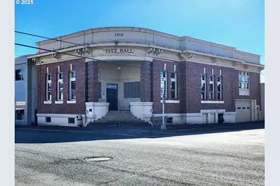 99 E 2nd St, Coquille, OR 97423 - Photo 1