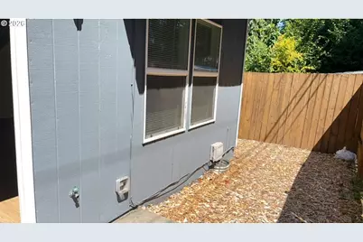 340 NW Connell Ave, Hillsboro, OR 97124 - Photo 42