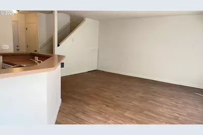 340 NW Connell Ave, Hillsboro, OR 97124 - Photo 28