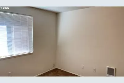 340 NW Connell Ave, Hillsboro, OR 97124 - Photo 36