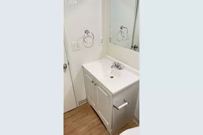 340 NW Connell Ave, Hillsboro, OR 97124 - Photo 40