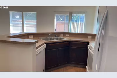 340 NW Connell Ave, Hillsboro, OR 97124 - Photo 26