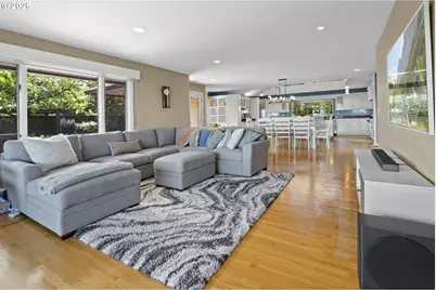17849 Upper Cherry Ln, Lake Oswego, OR 97034 - Photo 18