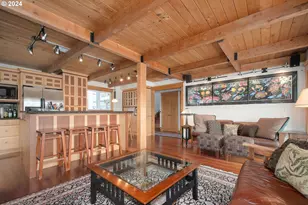 500 N Tomahawk Island Dr, Portland, OR 97217 - Photo 12