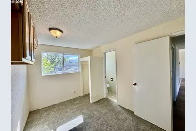 3970 Marshall Ave, Eugene, OR 97402 - Photo 20