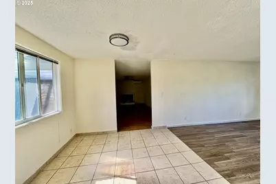 3970 Marshall Ave, Eugene, OR 97402 - Photo 8