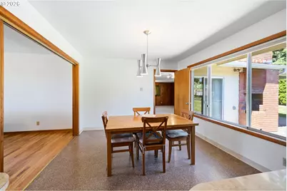 549 NW 19th St, McMinnville, OR 97128 - Photo 12