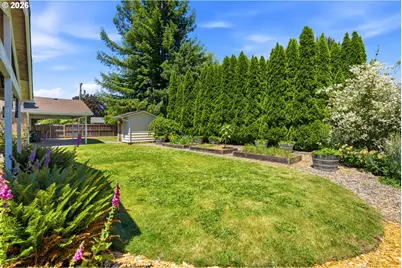 549 NW 19th St, McMinnville, OR 97128 - Photo 36