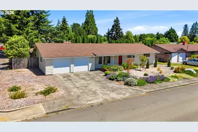 549 NW 19th St, McMinnville, OR 97128 - Photo 2