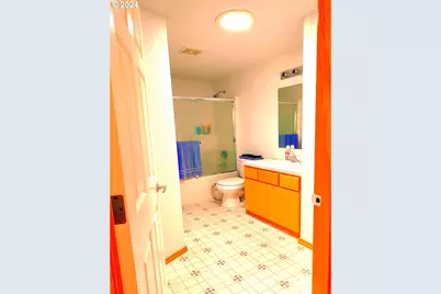 731 N Lincoln St, Lafayette, OR 97127 - Photo 8