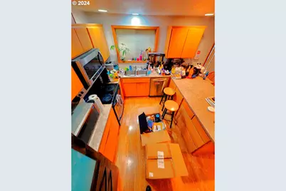 731 N Lincoln St, Lafayette, OR 97127 - Photo 16