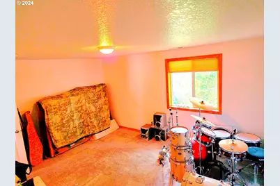 731 N Lincoln St, Lafayette, OR 97127 - Photo 20