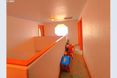 731 N Lincoln St, Lafayette, OR 97127 - Photo 12