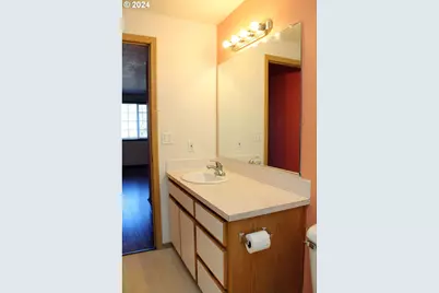 2309 SE 90th Ave, Portland, OR 97216 - Photo 16