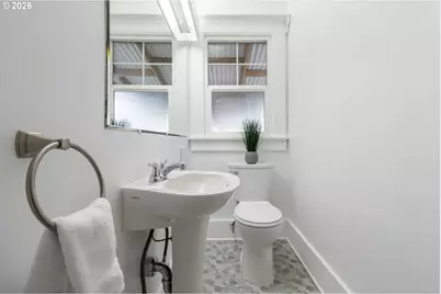 2640 Garfield St, Longview, WA 98632 - Photo 10