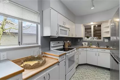 2640 Garfield St, Longview, WA 98632 - Photo 12