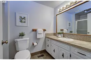 1015 NW 123rd Cir, Vancouver, WA 98685 - Photo 18