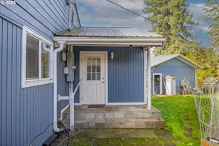 1713 Maple St, Myrtle Point, OR 97458 - Photo 36