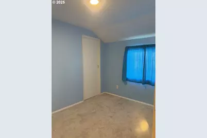 110 SE Darrell Ave, Winston, OR 97496 - Photo 16