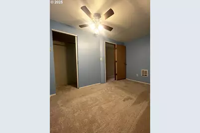 110 SE Darrell Ave, Winston, OR 97496 - Photo 18