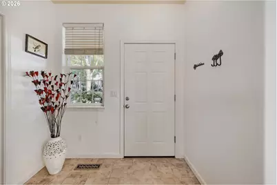 3667 SE Alexander St, Hillsboro, OR 97123 - Photo 4