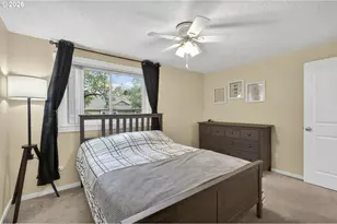 18436 SE Stephens Cir, Portland, OR 97233 - Photo 12