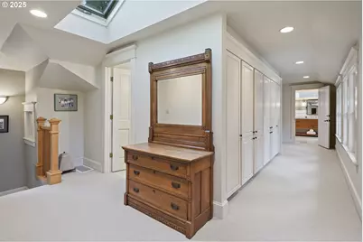 1803 S Riverdale Rd, Portland, OR 97219 - Photo 32