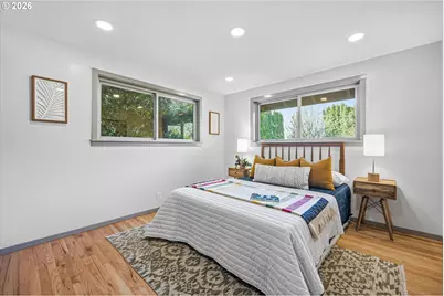 12802 SE Knapp St, Portland, OR 97236 - Photo 24