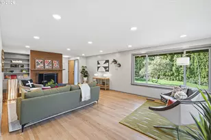 12802 SE Knapp St, Portland, OR 97236 - Photo 8